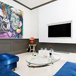 Stylish Town House With 3 Bedrooms And Private Parking カンヌ